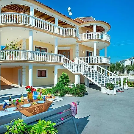 Apartmanhotel Zante View & 4*